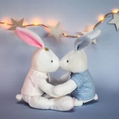 Doudou Et Compagnie - Lapin Matelot Bleu - Peluche Blanc Bleu 25 Cm -Disney || Moulin Roty || NATTOU Soldes lapin20matelot20bleu2020peluche20blanc20bleu202520cm 4
