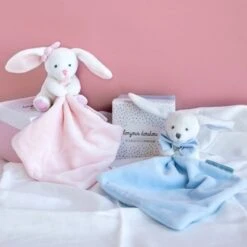 Doudou Et Compagnie - Lapin Rose Mouchoir Blanc -Disney || Moulin Roty || NATTOU Soldes lapin20rose20mouchoir20blanc 2
