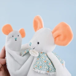 Doudou Et Compagnie - Les Petits Fûtés - Doudou Souris Blanc 30 Cm 7 Doudou Et Compagnie - Les Petits Fûtés - Doudou Souris Blanc 30 Cm -Disney || Moulin Roty || NATTOU Soldes les20petits20futes2020souris20blanc203020cm 2