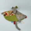 Sigikid - Doudou Plat Souris Rat Gris Vert Rouge Fleur 25 Cm